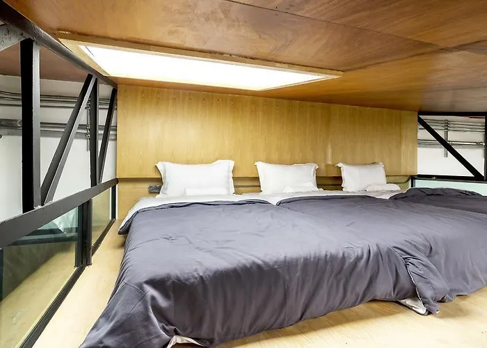 Hostel That *