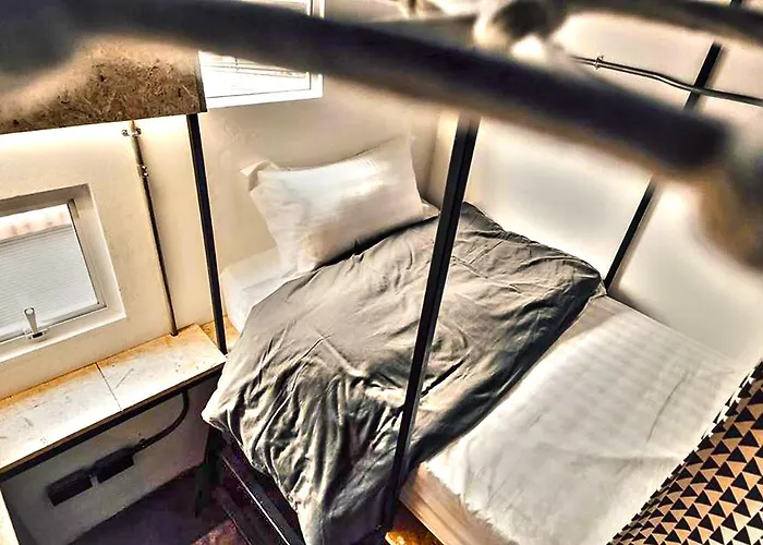 Hostel That *